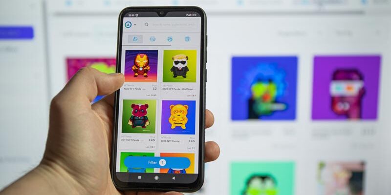 Blog Header Image. Can I include my NFT in my Living Trust?